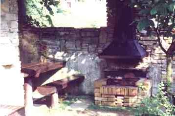 Словакия Chata Dolný Vadičov, Екстериор